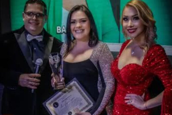 Ana Virginia Salazar