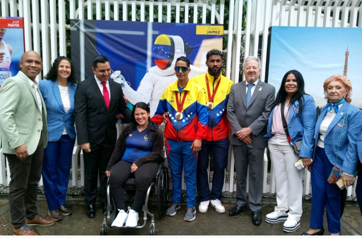 Embajada de Francia en Venezuela presenta la exposición de «Venezuela en París 2024» 1 Screenshot 20241213 180532