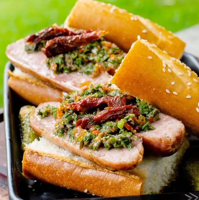 La “Experiencia Choripán La Montserratina” llega a los campamentos vacacionales 3 FOTO 1 La Experiencia Choripan La Montserratina llega a los campamentos vacacionales