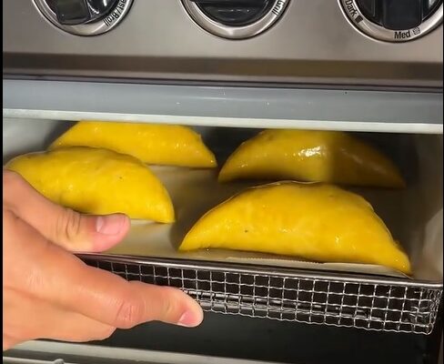 FOTO ¿Desayuno especial en el mes del amor y la amistad junto a La Montserratina ¡Fuego