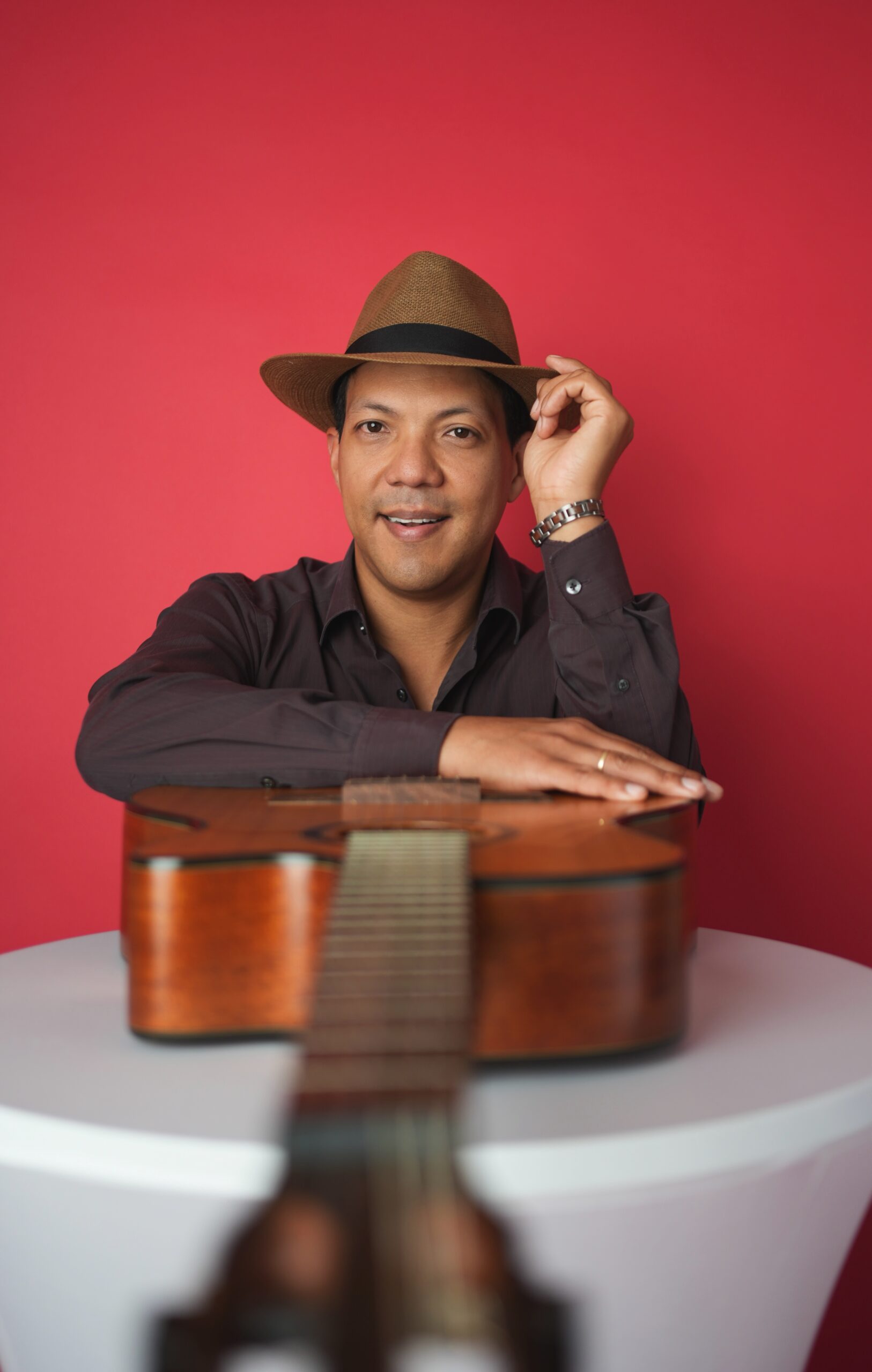 Facetune 08 12 2023 00 16 59 scaled