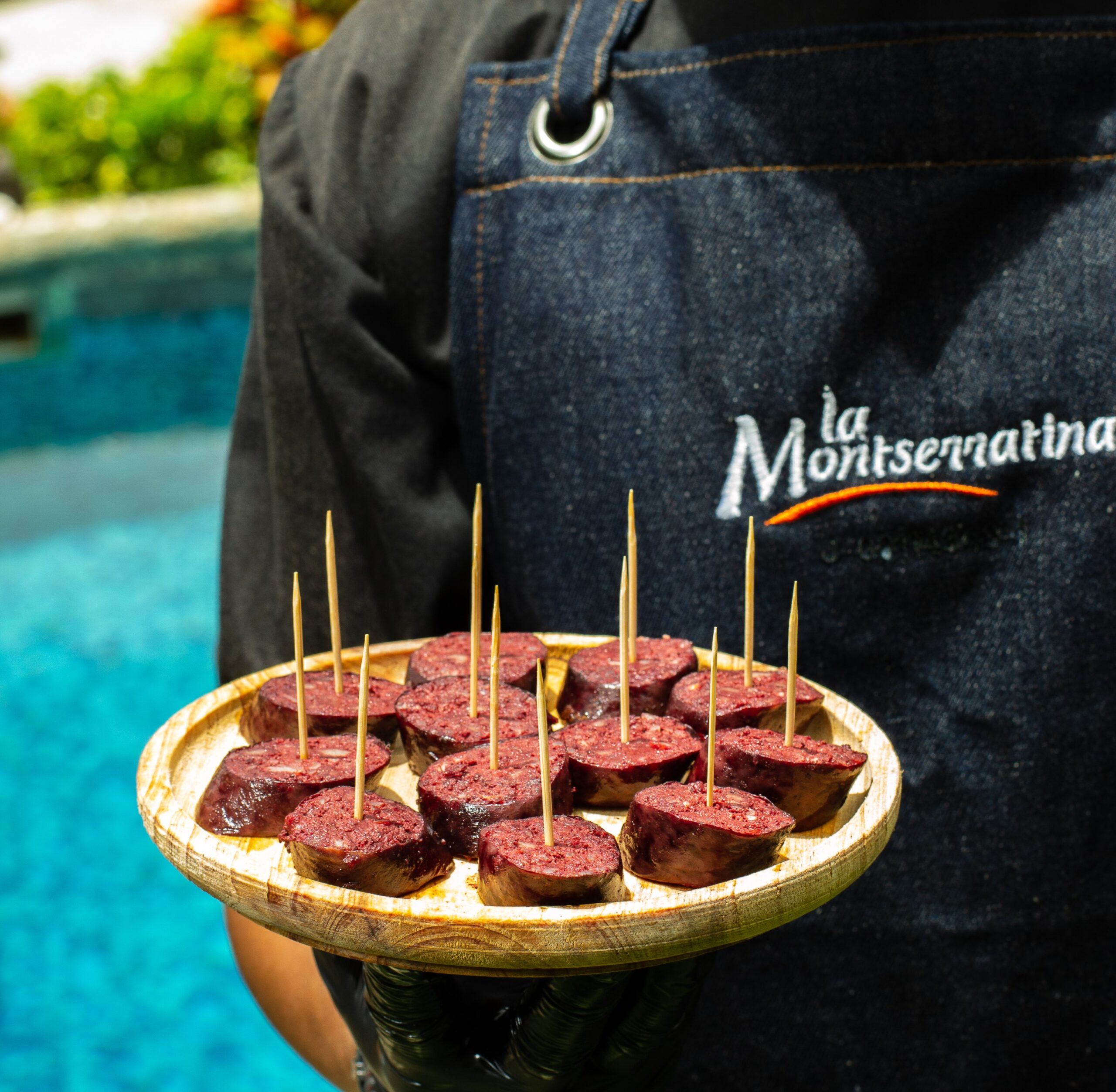 La Morcilla de La Montserratina viene “con todos los hierros” 2 La Montserratina Morcilla con todos los hierros scaled