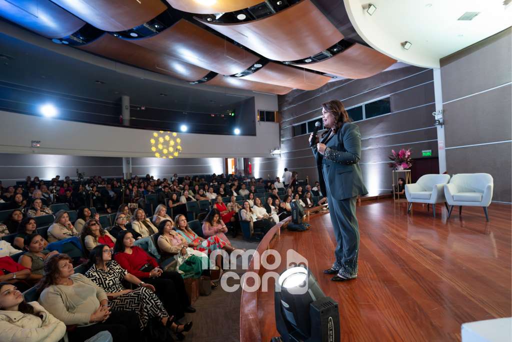 INMOCON 2026 reune a cerca de 800 profesionales y se consolida como una de las plataformas inmobiliarias mas importantes de la region.2