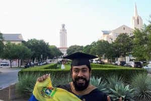 venezolanosretorno edgargutierrez graduado MBA