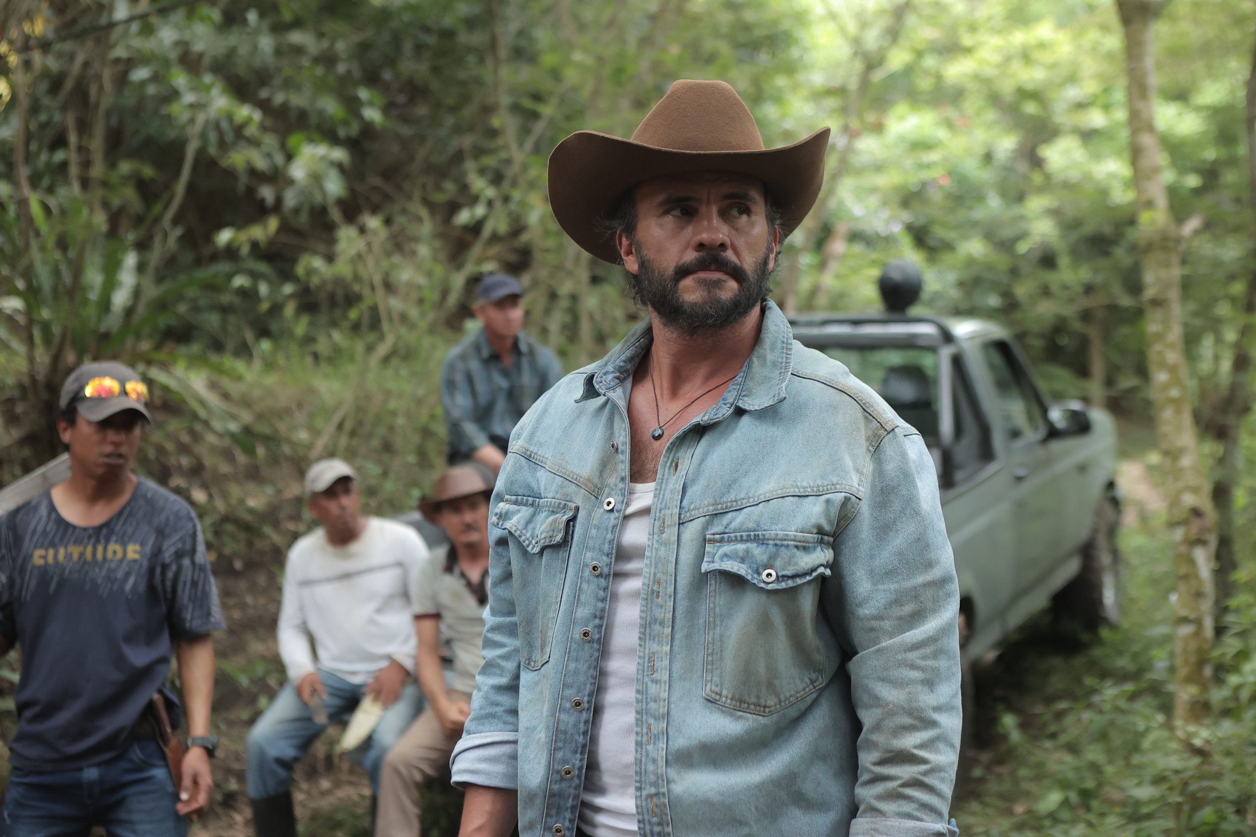 Juan Pablo Raba como Sebastian scaled